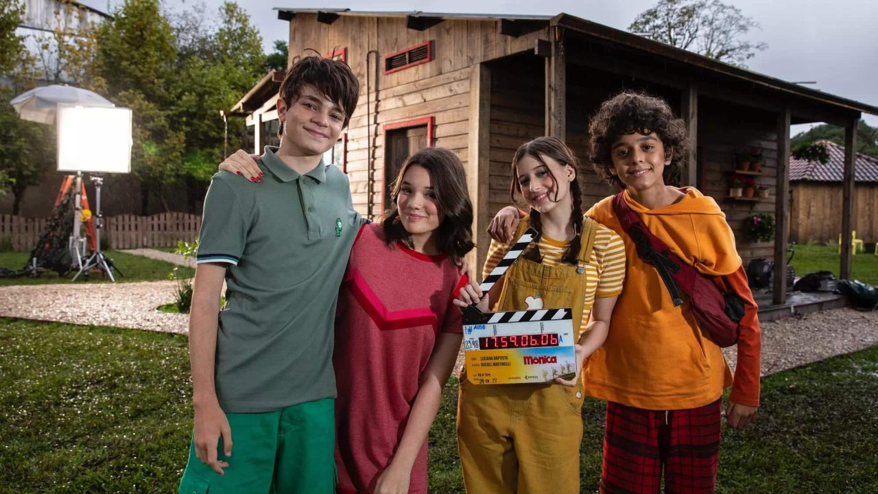 Foto de elenco da série Turma da Mônica