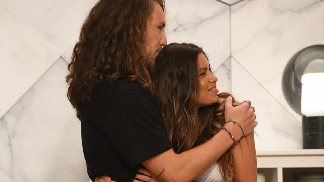 Vitor Kley e Carolina Loureiro, protagonista de Nazaré, terminam relacionamento