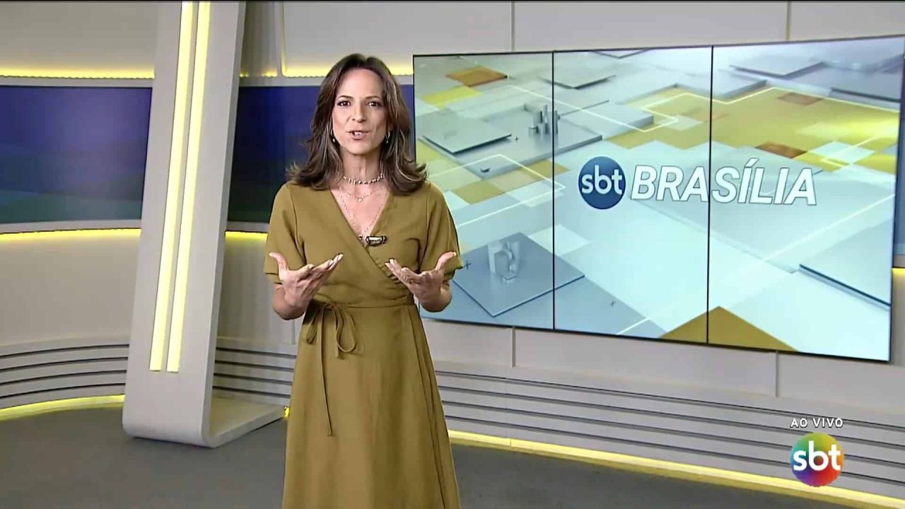 Foto da jornalista Viviane Costa, demitida pelo SBT