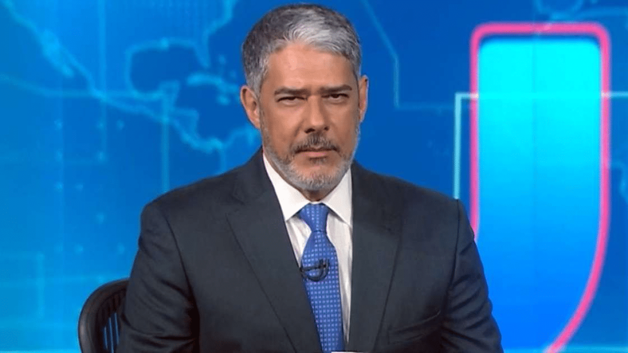 Foto de William Bonner nos estúdios do Jornal Nacional