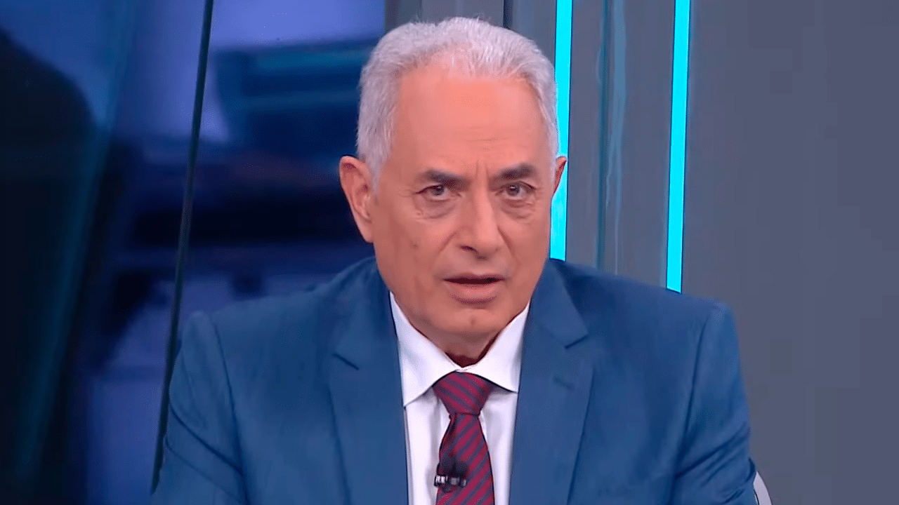 Imagem com foto do apresentador da CNN Brasil William Waack