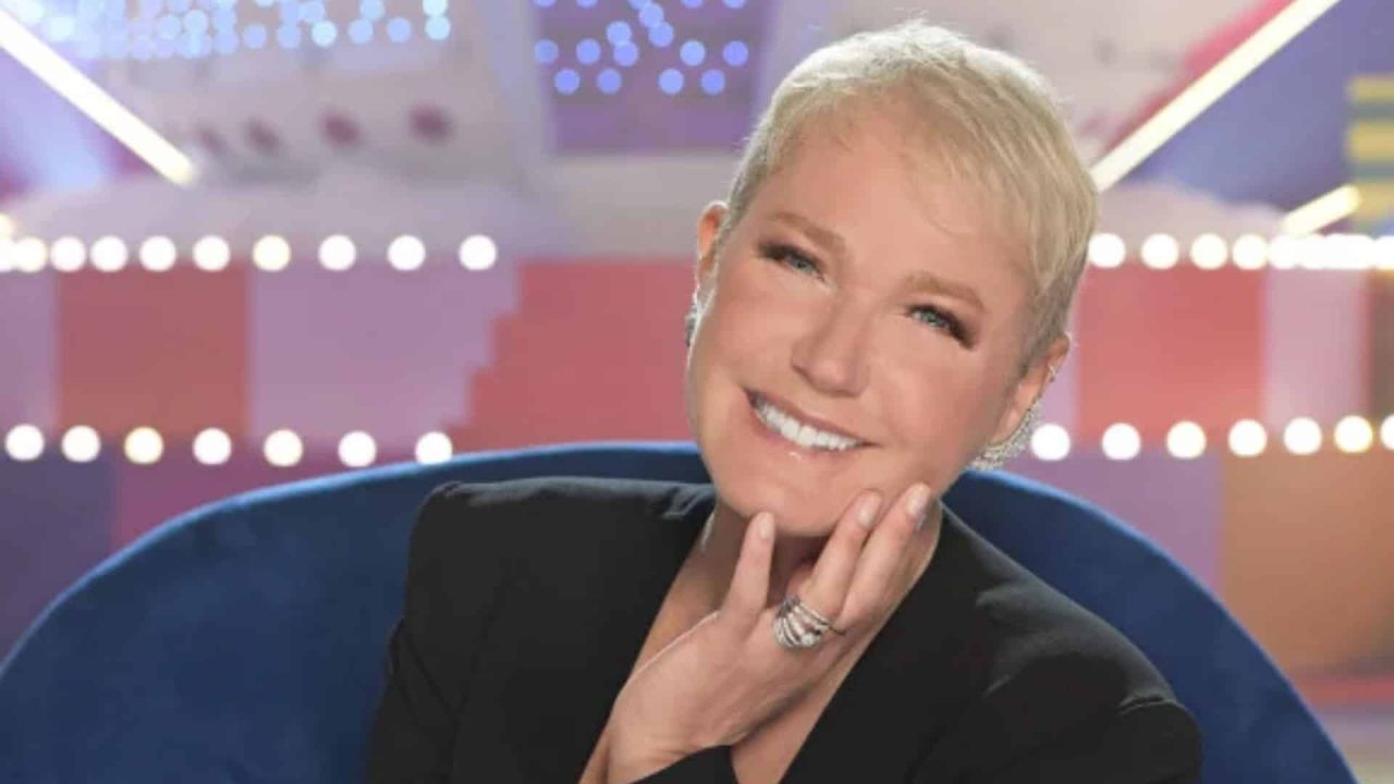 Foto de Xuxa sorrindo